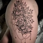 Tattoo flores mandala