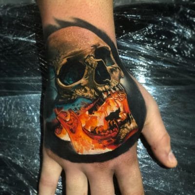 Tattoo calavera realista