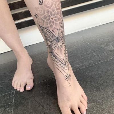 tattoo mariposa mandala
