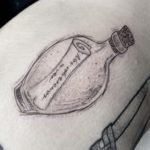 Tattoo mensaje botella