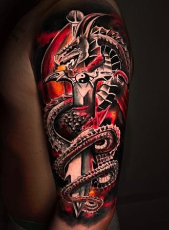 Tattoo dragón realista