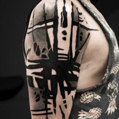 abstracto-tatuador-barcelona-11-scaled.jpg